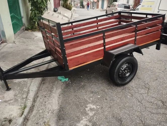 Alugo carretinha,moto,asa delta