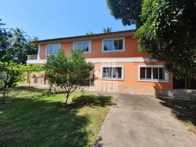 Sítio com 8 quartos à venda, 4638 m² por R$ 1.300.000 - Itaipuaçu - Maricá/RJ