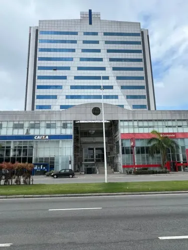 Sala comercial no Metropolitano Tower, Serra-ES.