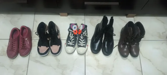 Desapego de sapatos femininos (36-37)