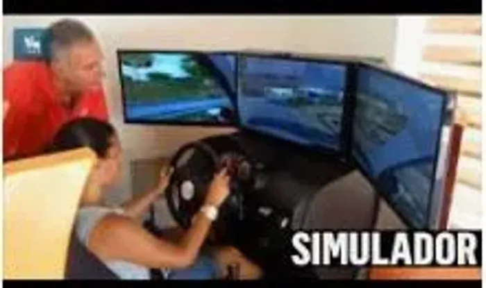 Aula de direção em simulador pro com RV