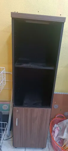 Estante c/ Porta Escritório - Imperdivel