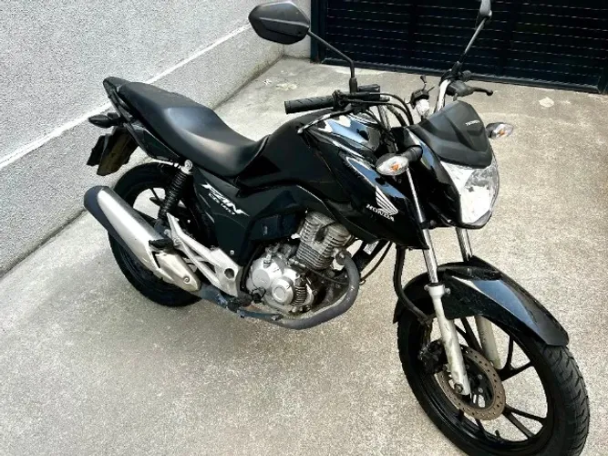 Honda Fan 160cc 2024 - Muito bem conservada, pneus novos