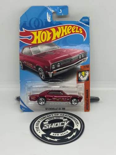 Hot Wheels '67 Chevelle SS 396 - Muscle Mania