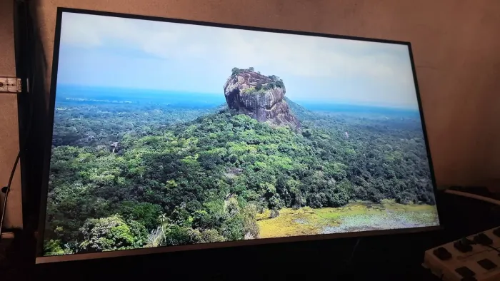 SMARTV SAMSUMG 49" A MAIS BARATA DA OLX tela Plana - Imagem Impressionante com controle