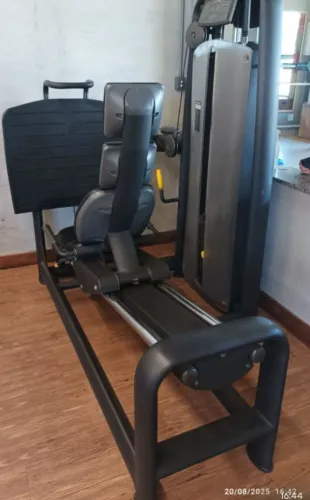 Leg press horizontal Importado 