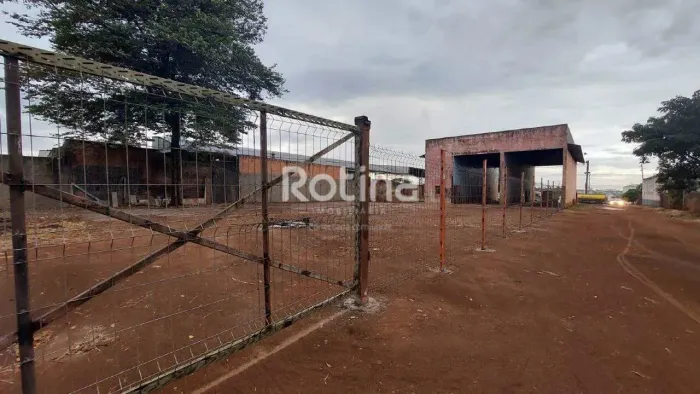 Galpão para alugar, Minas Gerais - Uberlândia/MG - Rotina Imobiliária