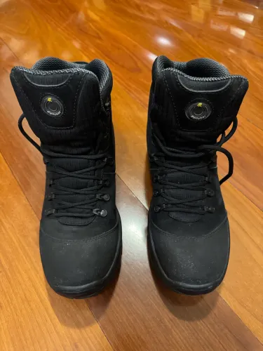 Bota Kallucci N42