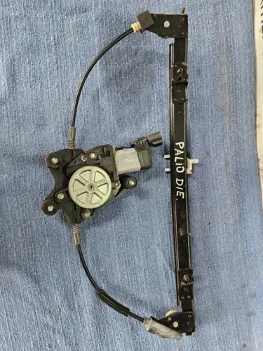 Máquina de vidro Palio dianteira esquerda
