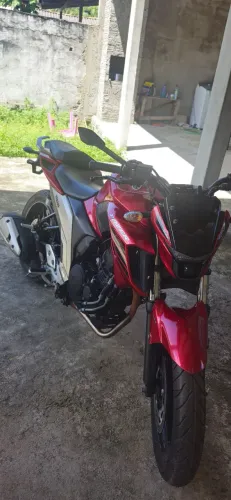 Vendo yamaha fz25 