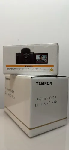 Câmera Sony ZV-1F + lente Tamron 17-70mm F/2.8 Di lll-A VC RXD