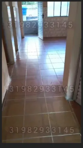 Aluga-se casa, bairro; sagrado coração de jesus, cidade conselheiro Lafaiete