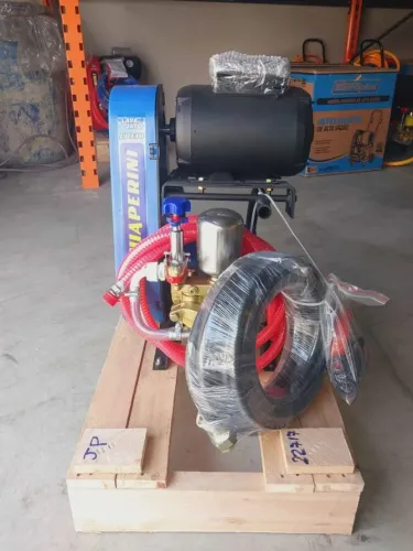 Lavadora para Lava Jato Profissional LJ330 2cv 20 Litros Chiaperini (Loja/Nova)