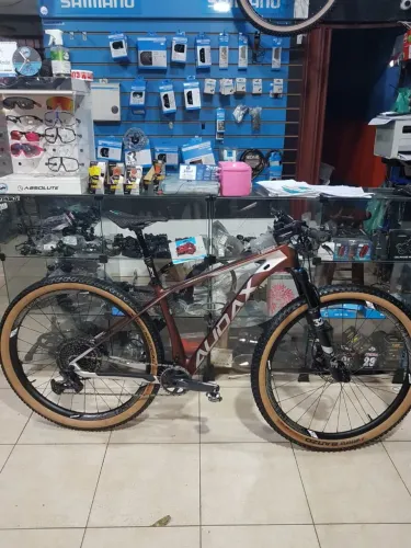 Bicicleta MTB Audax auge 30 2024 1x12 kit sram lunar suspensão Fox
