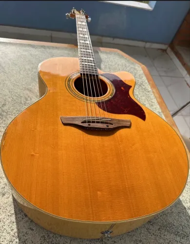 Violão takamine jumbo