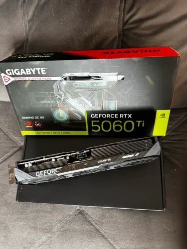 RTX 5060 TI  GIGABYTE OC triple fan 