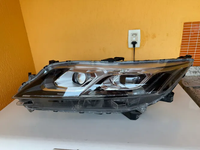 Farol esquerdo eclipse cross 2019 2020 2021 2022