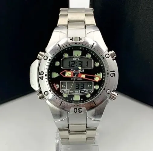 Relógio Citizen Y79e