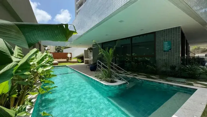 Imóvel para aluguel possui 35 metros quadrados com 1 quarto em Casa Forte - Recife - PE