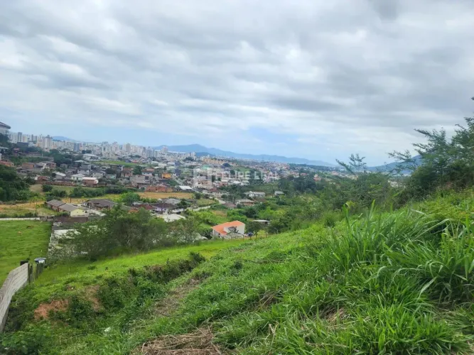 Lote / Terreno em São Sebastiao - Palhoça