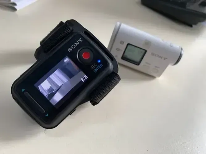 sony action cam hdr-as200v
