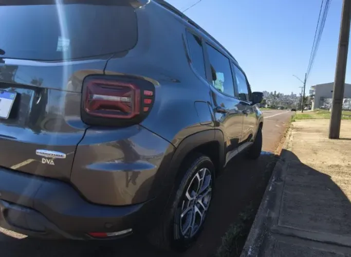 Jeep Renegade Long. T270 1.3 TB 4X2 Flex Aut. 2024