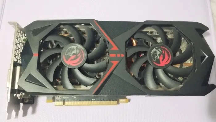 Placa de video RX 570 4GB - PCYES