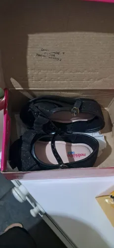 Sapatos infantis feminino