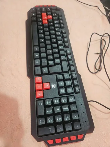 Teclado para home office Gamer completo 