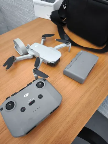 Vendo drone DJI mini 2 na caixa 