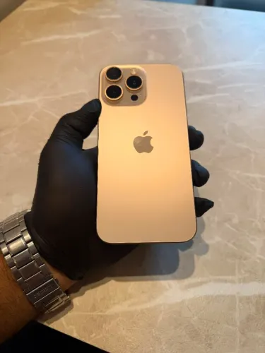 iPhone 16 Pro Max 512Gb Desert / bateria 90%<br>Bateria 90%
