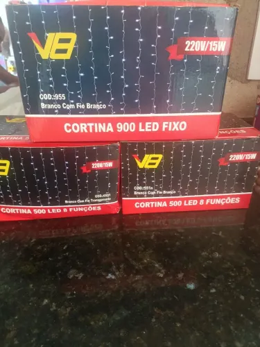 Vende - curtinha de Led usei uma vez não tá queimada nem um Led 150,00 cada