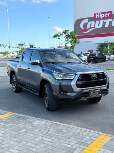 Toyota Hilux CD SRX 4X4 2.8 TDI 16V Diesel Aut. 2021