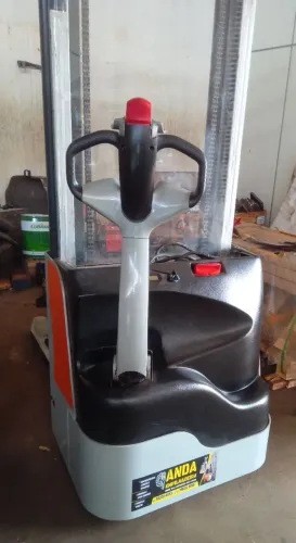 Vende empilhadeira STIIL