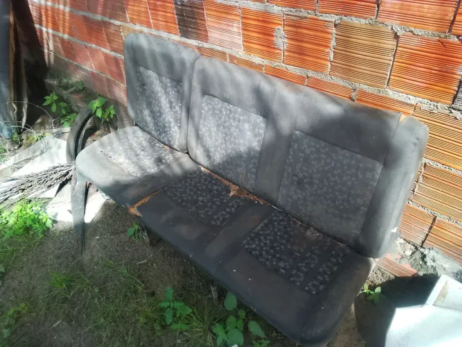 Para vender kit de banco traseiro da Volkswagen Kombi 