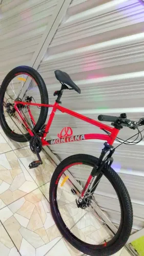 Bicicleta Caloi aro 29 MONTANA, muito nova , vou vender porque tenho outra. 