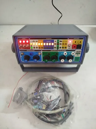 Simulador de Central Automotivo ECU Prog