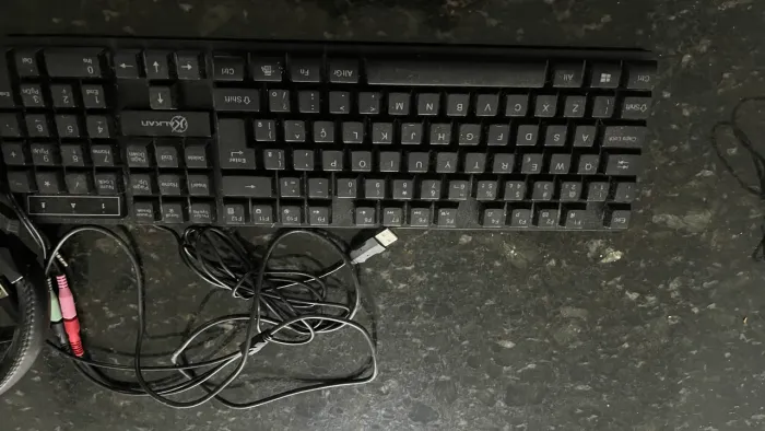 Teclado, mouse e Headset