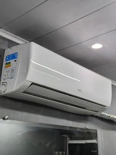 Ar Condicionado TCL - 12mil btus | INVERTER 220v