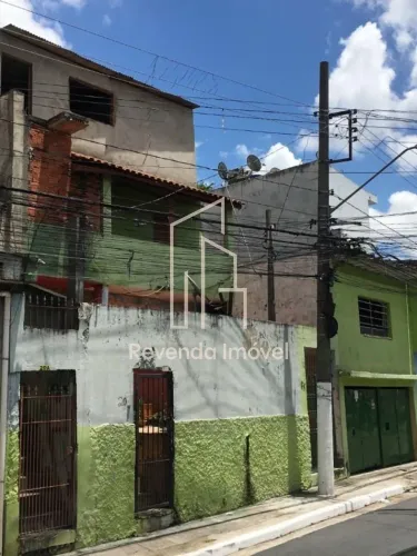 Conjunto de 5 casa no mesmo terreno de 148m², 10 dormitórios, 5 banheiros em Itaberaba