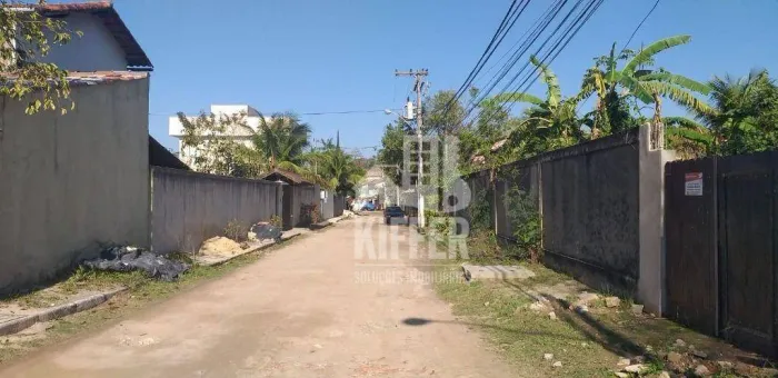 Terreno à venda, 180 m² por R$ 230.000,00 - Itaipu - Niterói/RJ