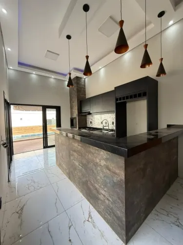 CASA DE ALTO PADRÃO PARA LOCAÇÃO CONDOMÍNIO PRIMOR DAS TORRES