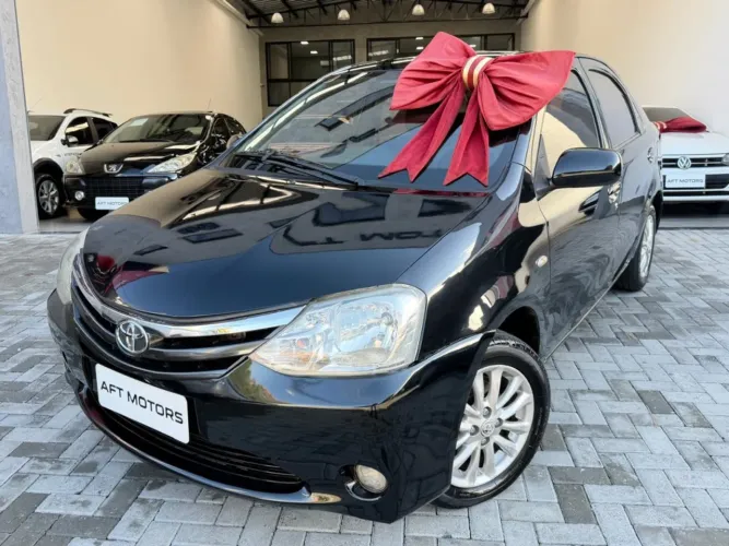 Toyota Etios XLS Sedan 1.5 Flex 16V 4P Mec. 2013