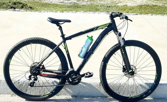 Bicicleta Aro 29 OGGI, pouco usada. Motivo venda mudança.