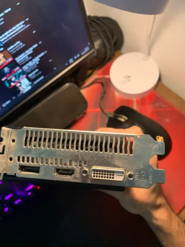 RX 590 GME 