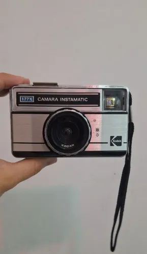 Câmera Antiga Kodak Instamatic 