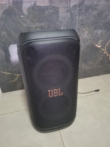 JBL 320