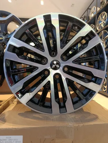 Roda R20x8.5 Pajero 6x139
