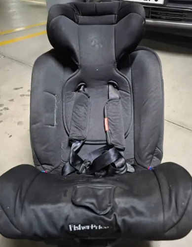 Cadeirinha com isofix Ficher price reclináveis até 40kgs.