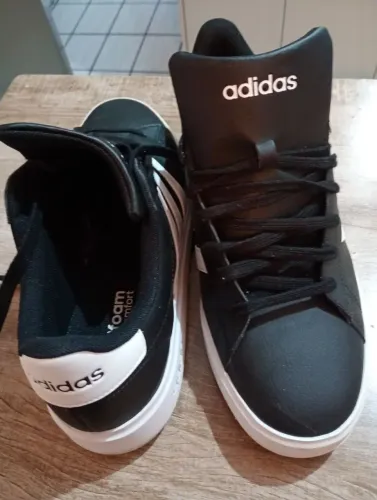 Adidas Grand Cloud